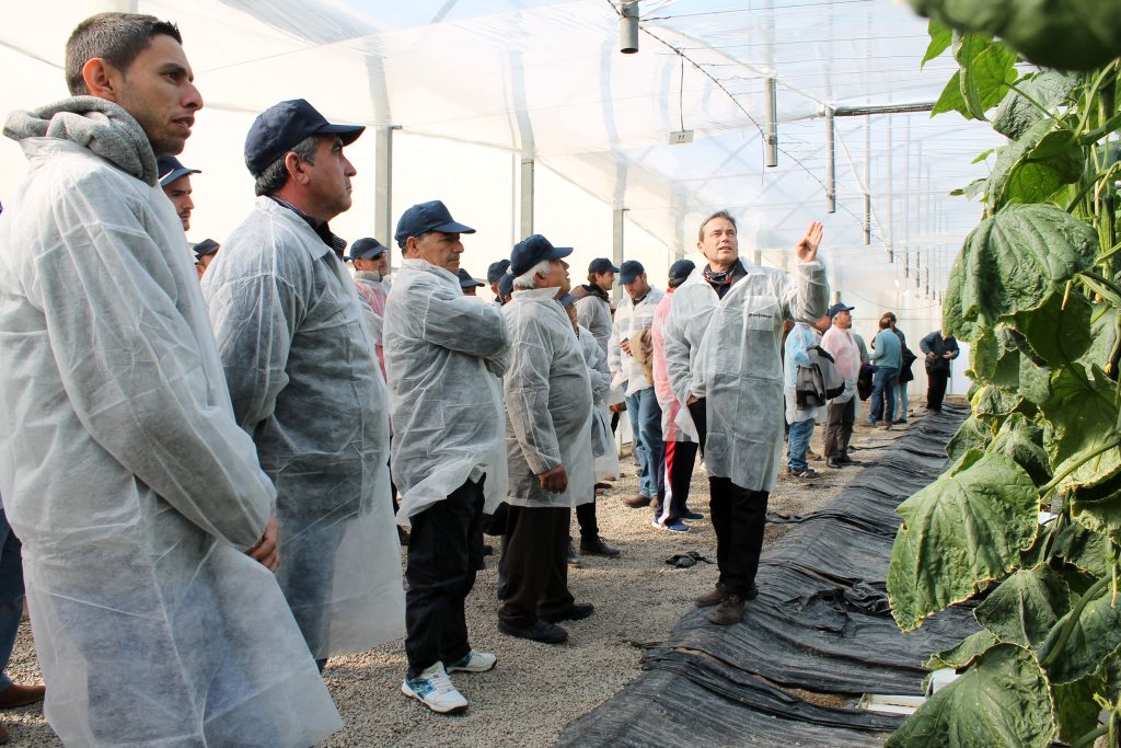 Foto de la portada de la escuela de agricultores